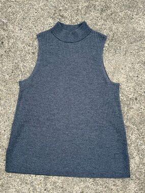 Halston Heritage Sleeveless Mock Neck Tank - Charcoal Gray size M Marino Wool